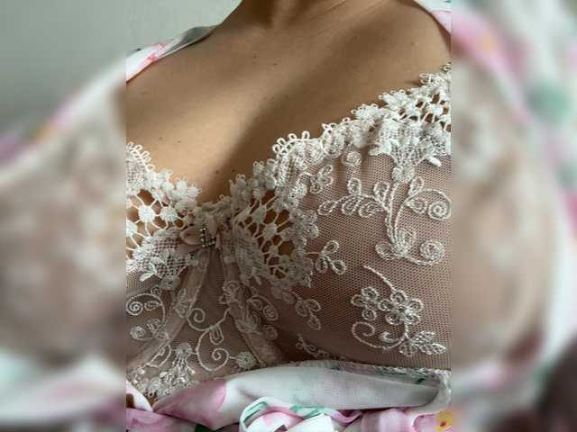 KHADISUN live cam on BongaCams