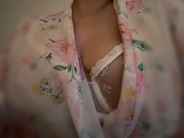 KHADISUN live cam on BongaCams