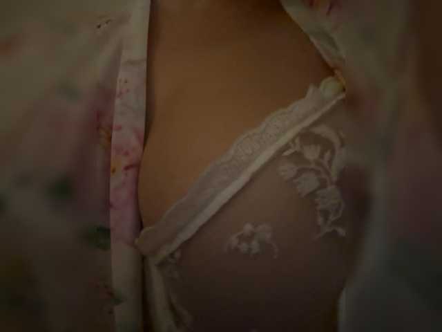 KHADISUN live cam on BongaCams