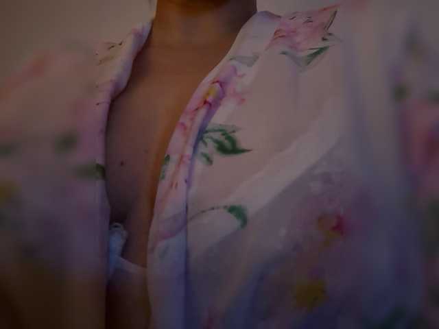 KHADISUN live cam on BongaCams