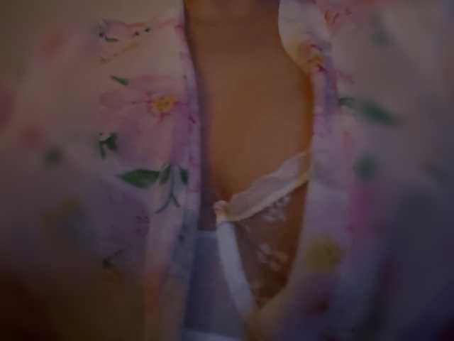 KHADISUN live cam on BongaCams