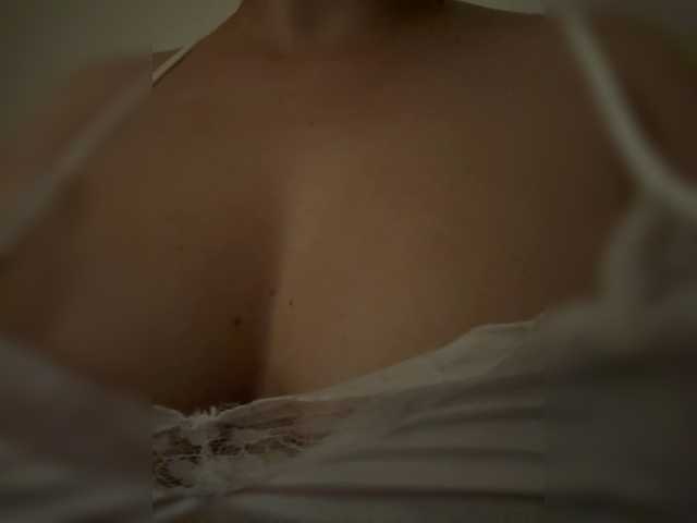 KHADISUN live webcam show