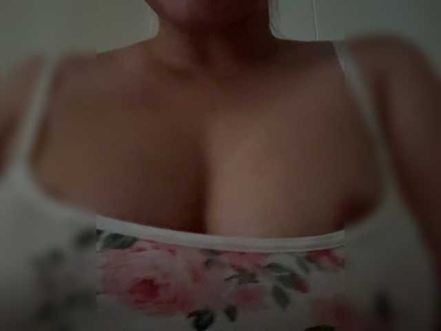 KHADISUN live cam on BongaCams