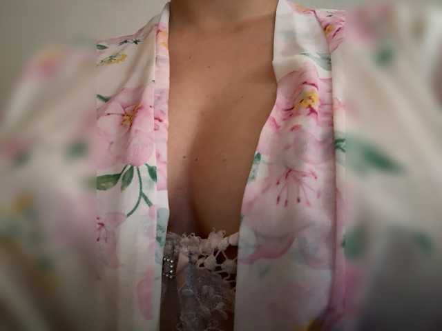 KHADISUN live cam on BongaCams