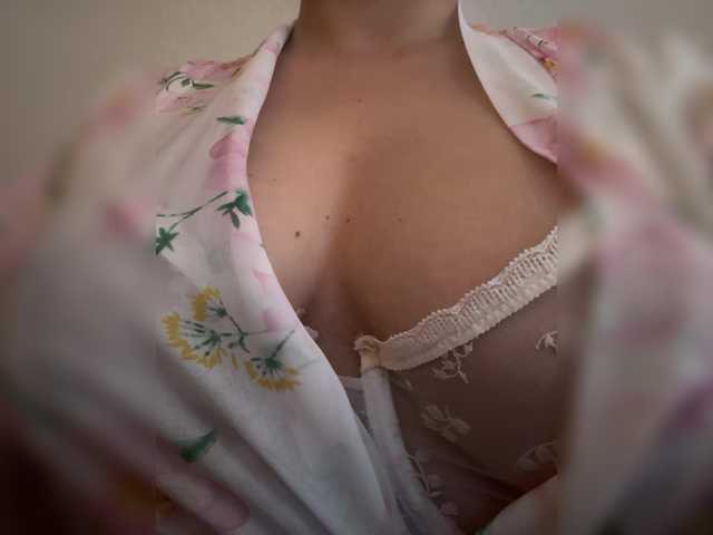 Nicolesmith preview