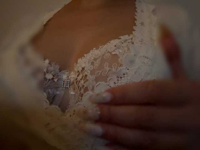 KHADISUN live cam on BongaCams