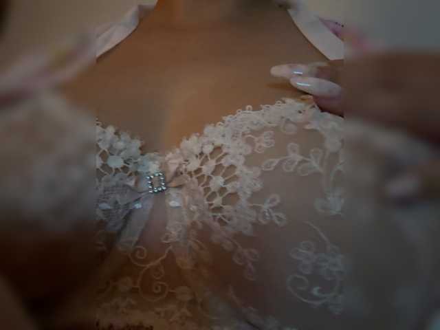 KHADISUN live cam on BongaCams