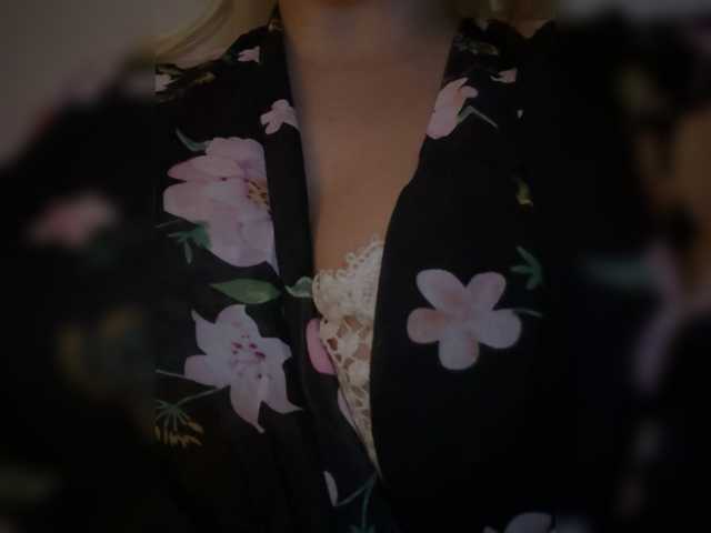 Nicolesmith live cam on BongaCams