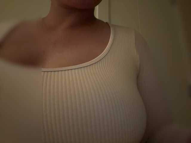 KHADISUN live cam on BongaCams