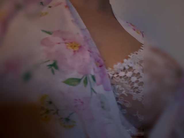 KHADISUN live cam on BongaCams
