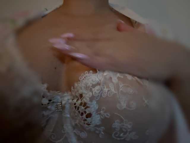 KHADISUN live cam on BongaCams