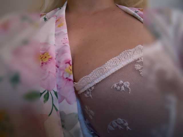 KHADISUN live cam on BongaCams