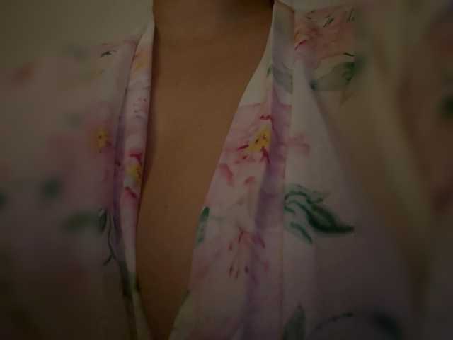 KHADISUN live cam on BongaCams