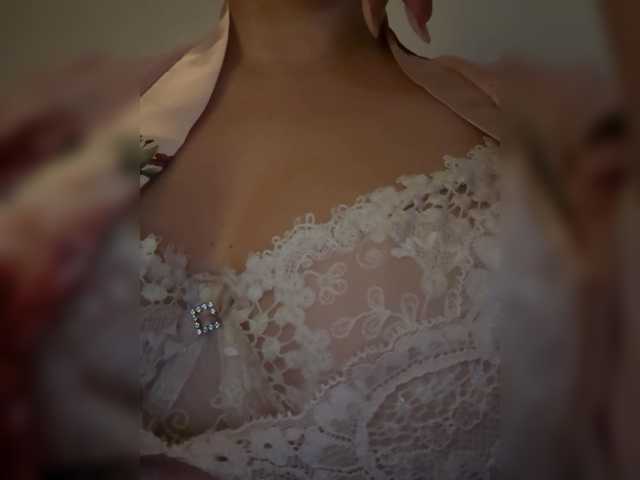 KHADISUN live cam on BongaCams