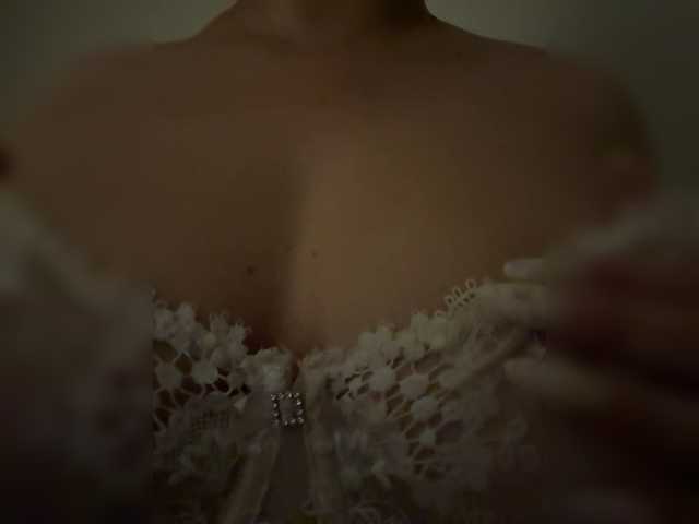 KHADISUN live cam on BongaCams