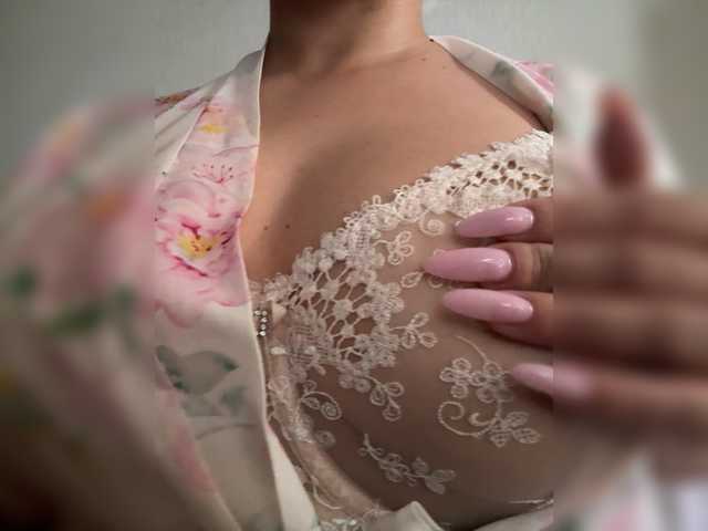 KHADISUN live cam on BongaCams