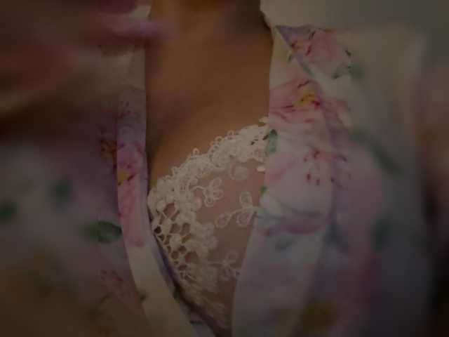 KHADISUN live cam on BongaCams