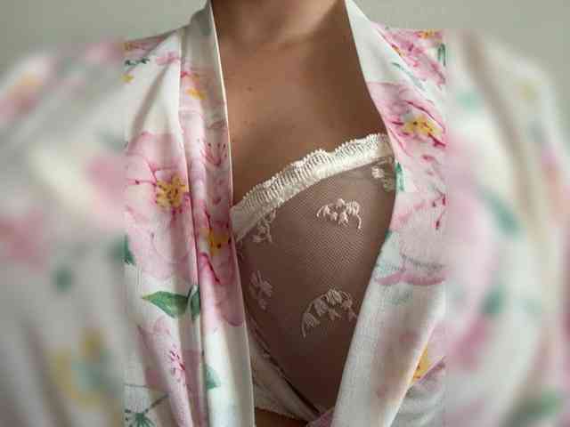 KHADISUN Live Webcam on BongaCams