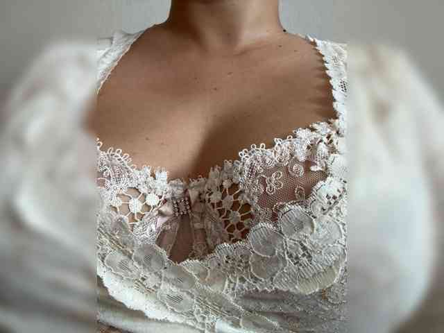 free adult cam KHADISUN