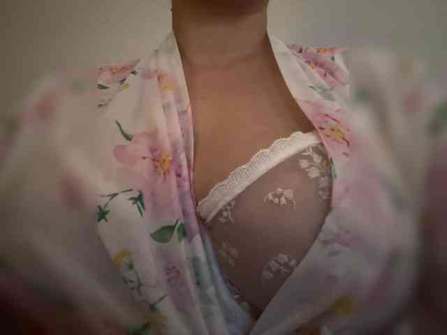 Model: Nicolesmith