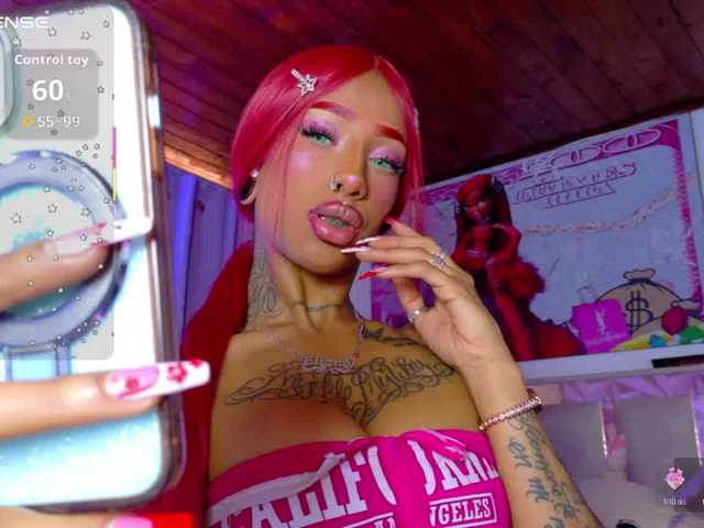 Madisson3333 live cam on BongaCams
