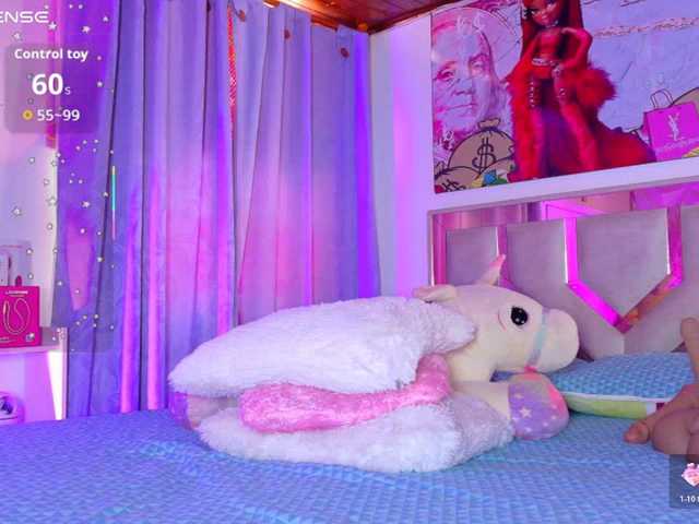 Madisson3333 live cam on BongaCams