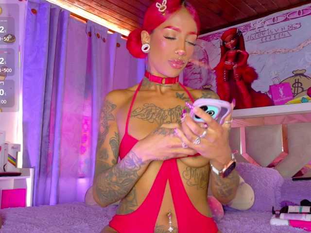 Madisson3333 live cam on BongaCams