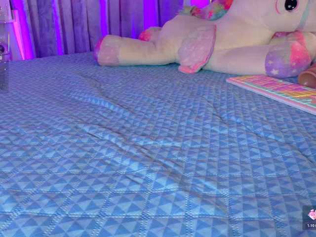 Madisson021 live cam preview