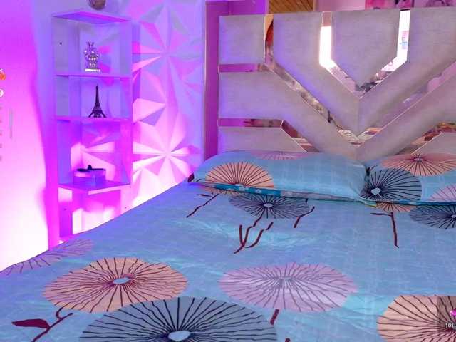 Madisson3333 live cam on BongaCams