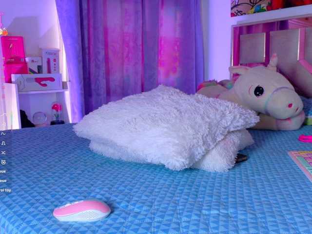 Madisson3333 live cam on BongaCams
