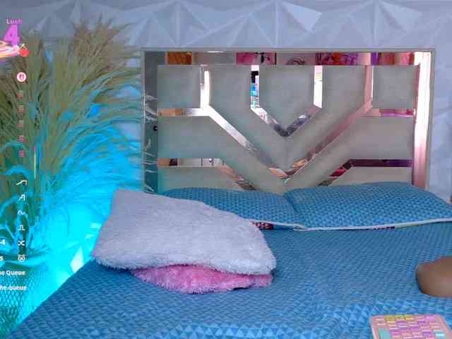Madisson021 webcam