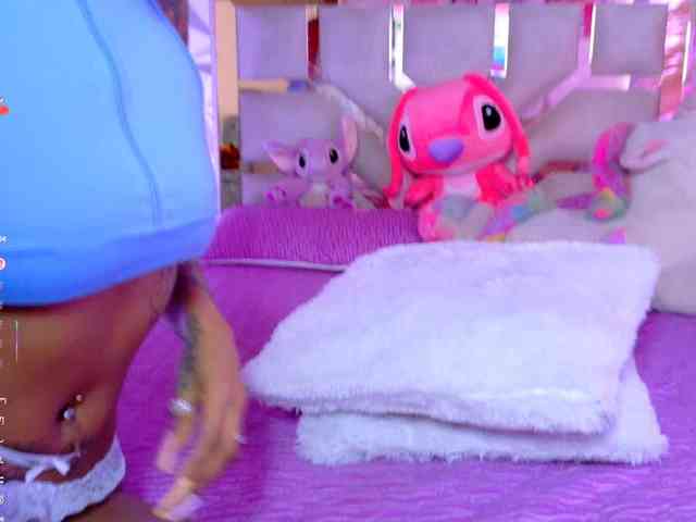 Madisson021 webcam
