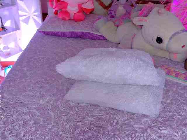 Madisson021 webcam