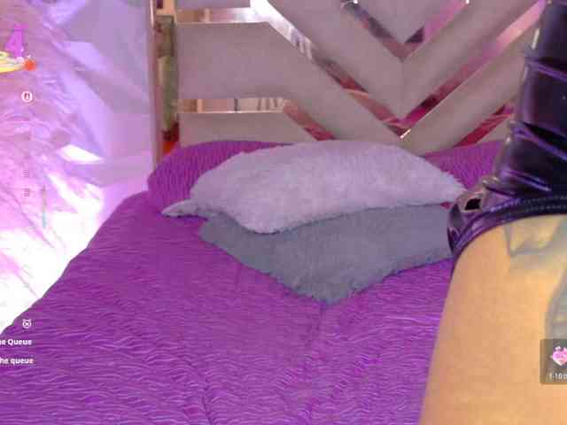 Madisson021 webcam