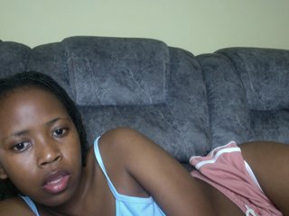 Bad-gyl's Live Webcam