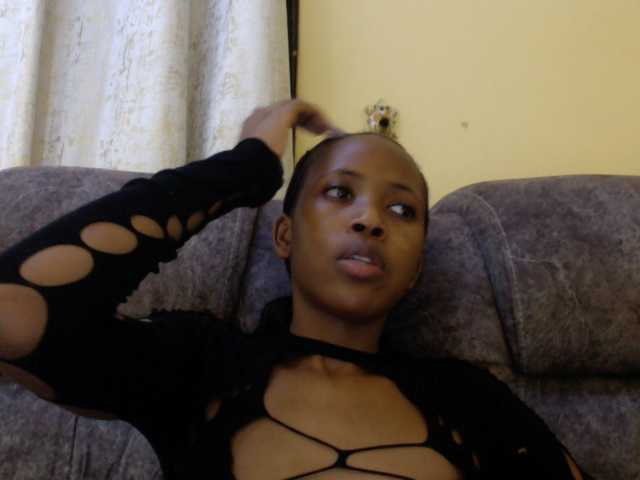 Bad-gyl live cam on UnifiedCams