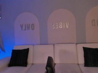 ValeriaRoldan Porn Show