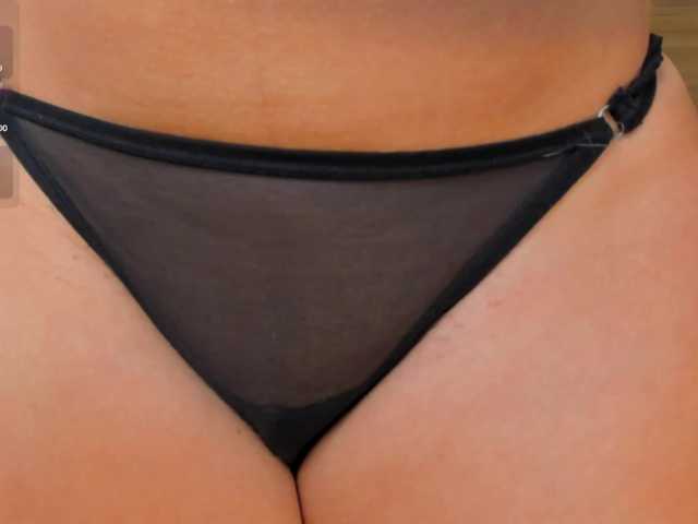 ValeriaRoldan's BongaCams show and profile