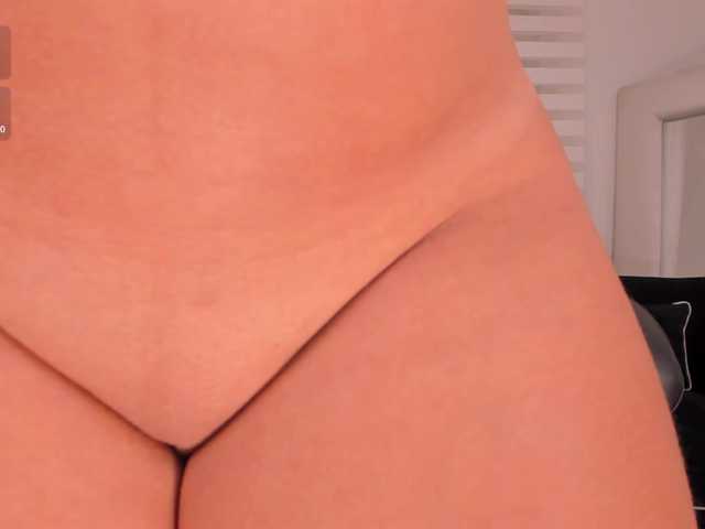 ValeriaRoldan live cam on BongaCams