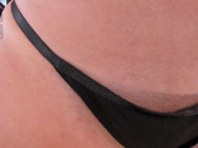 ValeriaRoldan live cam on BongaCams