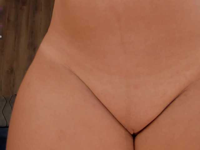 ValeriaRoldan live cam on BongaCams