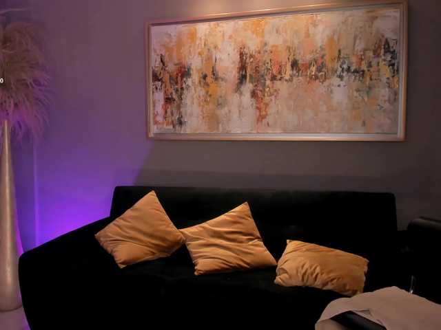 ValeriaRoldan live webcam show
