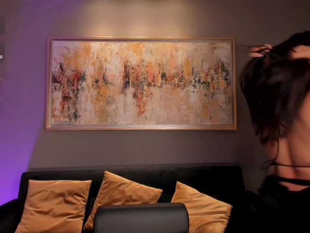 ValeriaRoldan live webcam show
