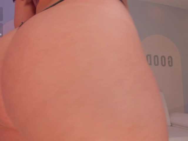 ValeriaRoldan live cam on BongaCams