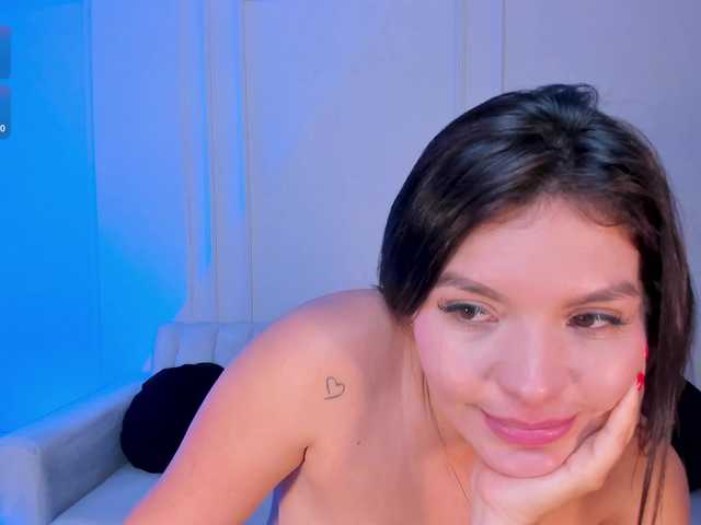 ValeriaRoldan Live Cam on BongaCams