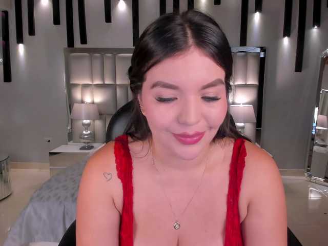 ValeriaRoldan live cam on BongaCams