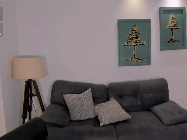 ValeriaRoldan live cam on BongaCams