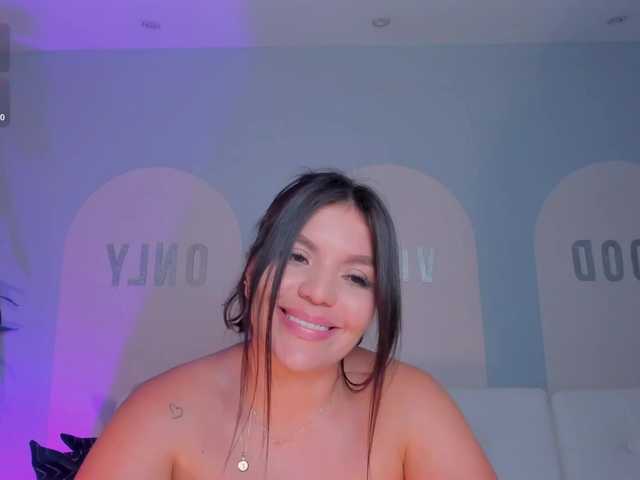 ValeriaRoldan live cam on BongaCams