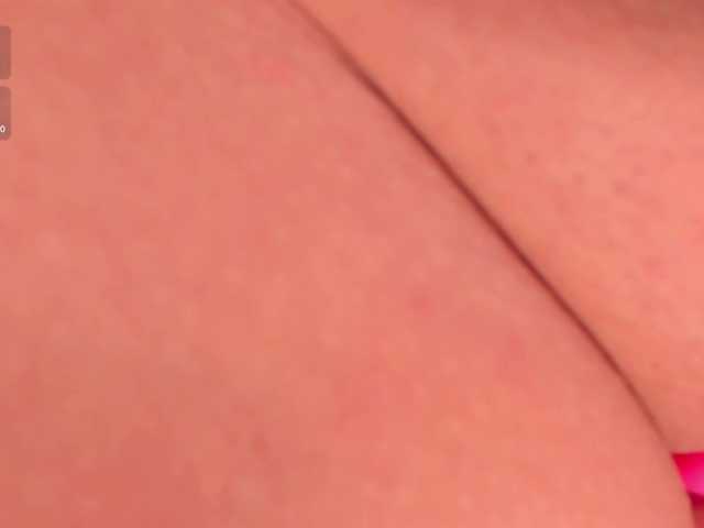 ValeriaRoldan live cam on BongaCams