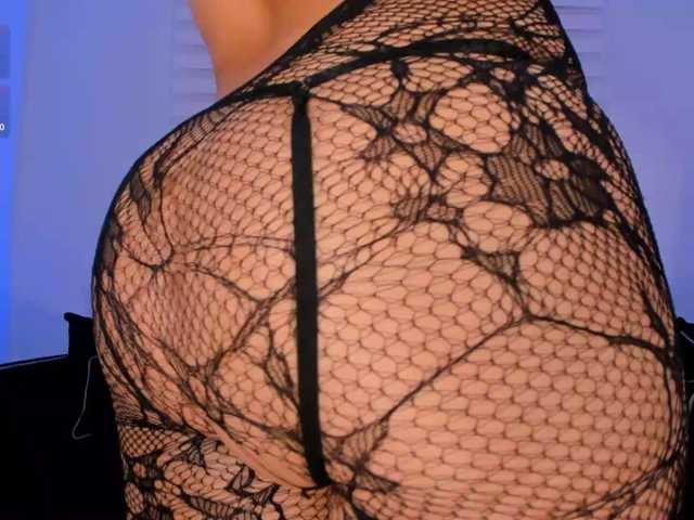 ValeriaRoldan live cam